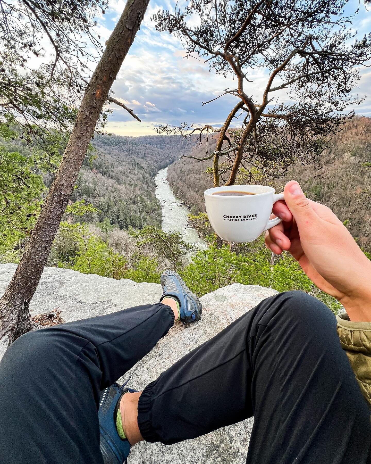 It&rsquo;s hard to beat a hot cup of coffee first thing in the morning. Especially with views like this! ⛰️ 
.
.
.
.
.
.
#wv #wvoutdoors #wildandwonderful #wildandwonderfulwv #westvirginia #gualeyriver #local #localbusiness #smallbusiness #coffee #co
