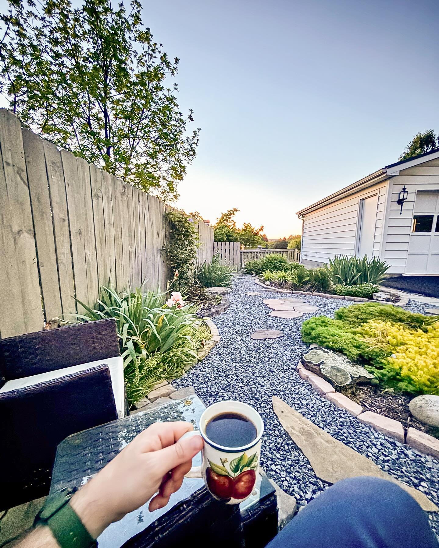 No better way to start your mornings than with Cherry River Roasting Company! Right from the comfort of your own backyard.
.
.
.
.
.
.
#visitrichwood #richwood #richwoodwv #summersville #summersvillelake #summersvillewv #visitsummersville #fayettevil